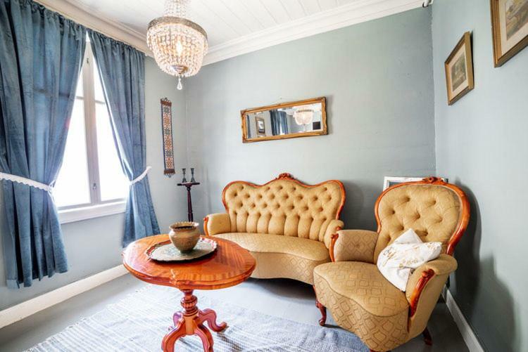 Laerdalsoren Motor Guesthouse Laerdalsoyri Ngoại thất bức ảnh