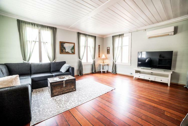 Laerdalsoren Motor Guesthouse Laerdalsoyri Ngoại thất bức ảnh