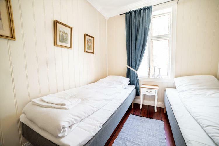 Laerdalsoren Motor Guesthouse Laerdalsoyri Ngoại thất bức ảnh